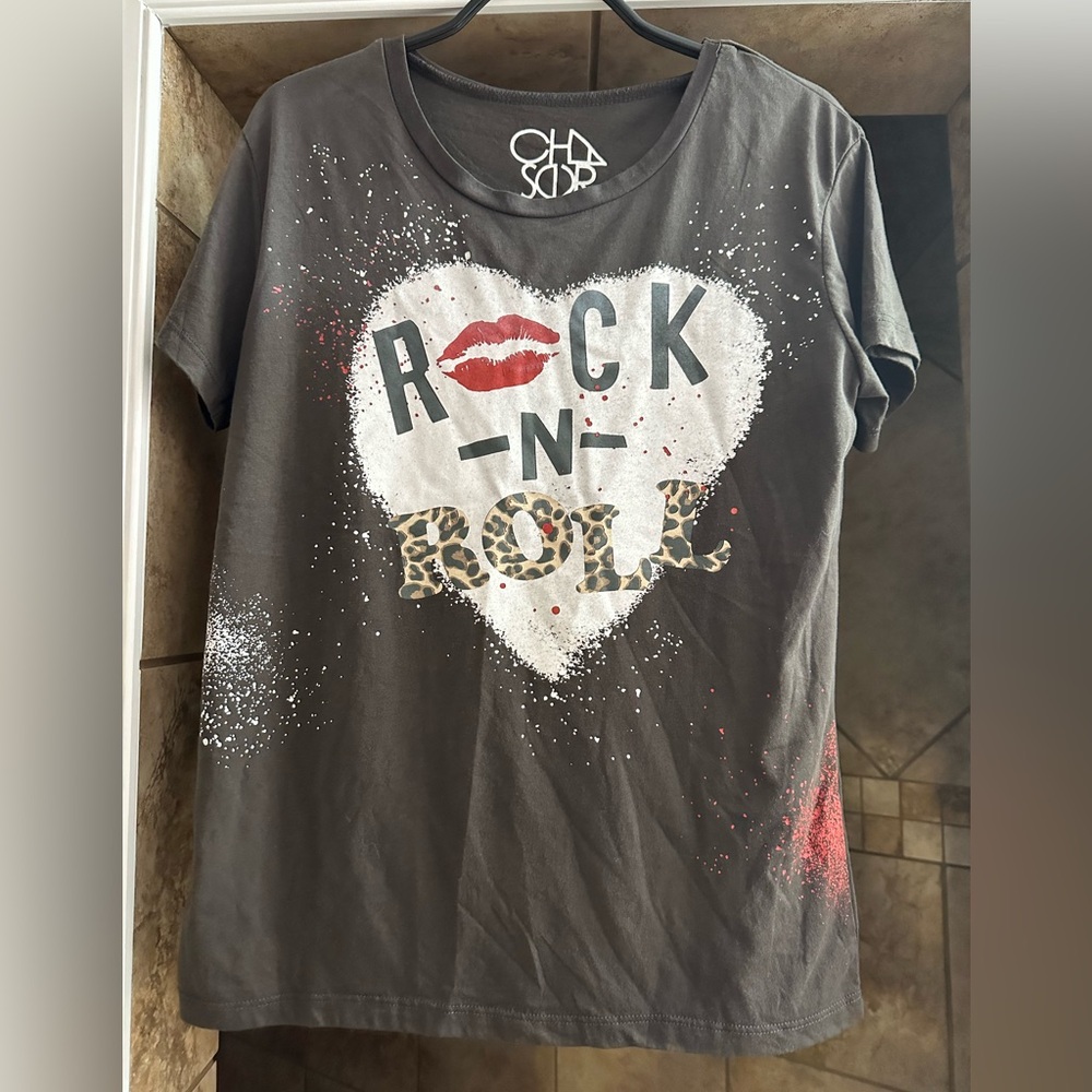 NWT CHASER Rock n roll tee size Small